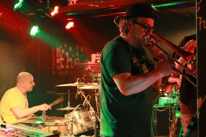 Simon & Dani D. - Catch-A-Five live Sedel 29. März 2025